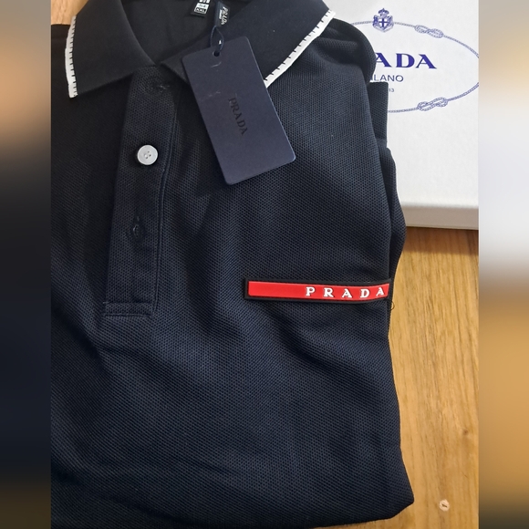 Prada Men's Navy Blue Polo Shirt - Picture 2 of 4